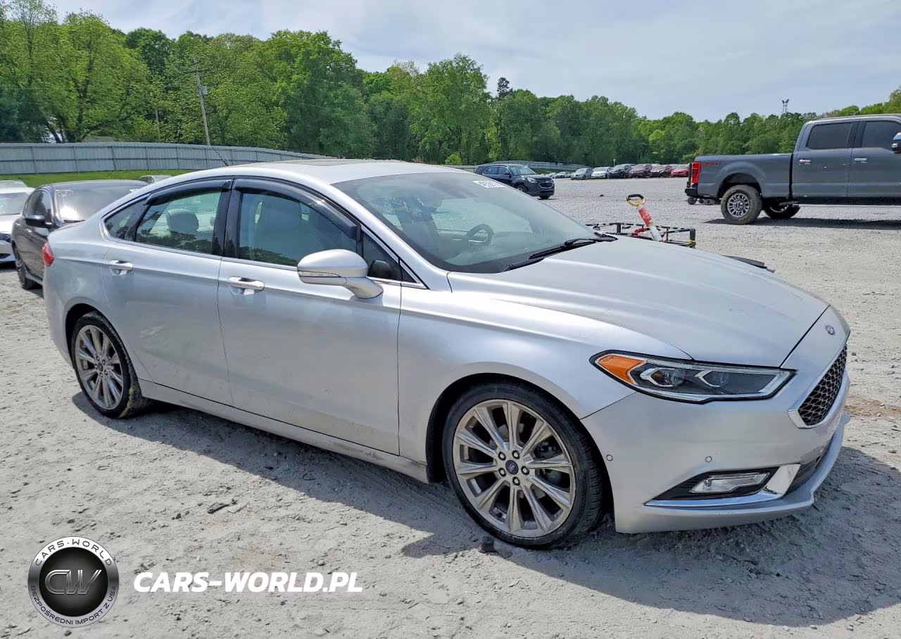 2017 Ford Fusion Titanium VIN:3FA6P0K93HR161364 - 4