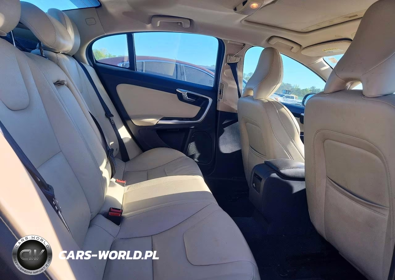 2017 Volvo S60 Dynamic VIN:YV140MTL7H2429127 - 10