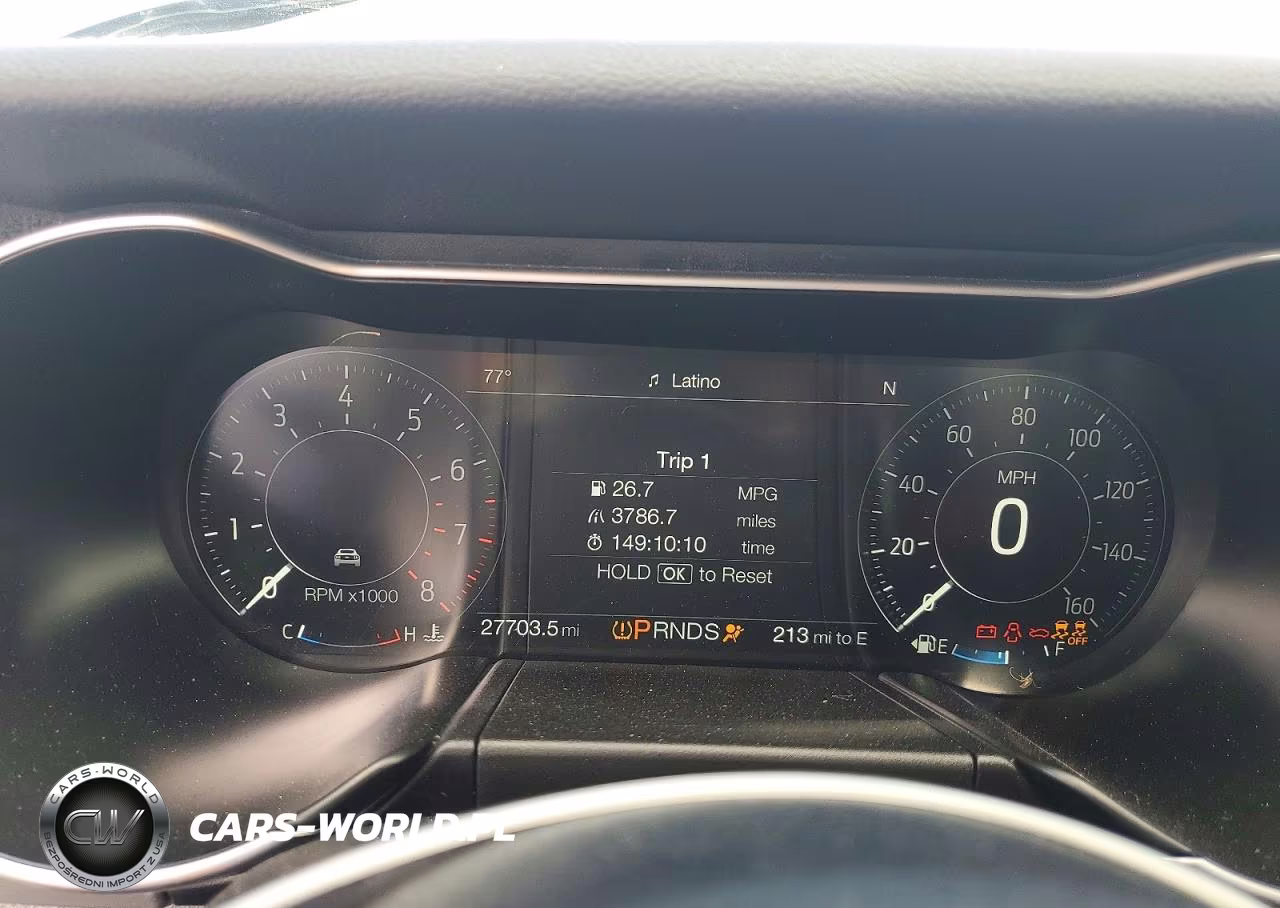 2022 Ford Mustang VIN:1FA6P8TH0N5136781 - 9