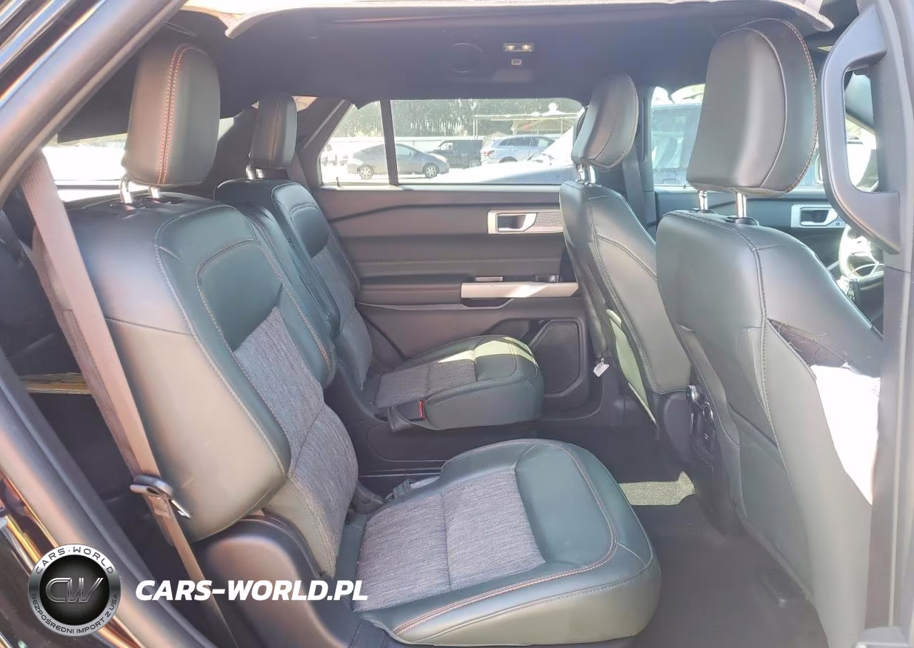 2023 Ford Explorer Timberline VIN:1FMSK8JH4PGC06067 - 11