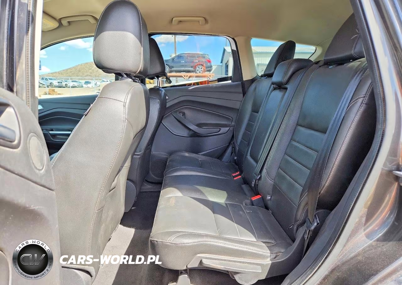 2015 Ford Escape Titanium VIN:1FMCU0JX4FUA25882 - 10