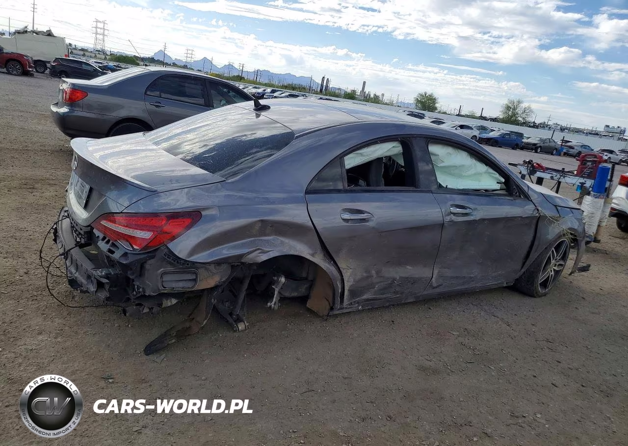 2019 Mercedes-Benz Cla 250 VIN:WDDSJ4EB2KN736490 - 3