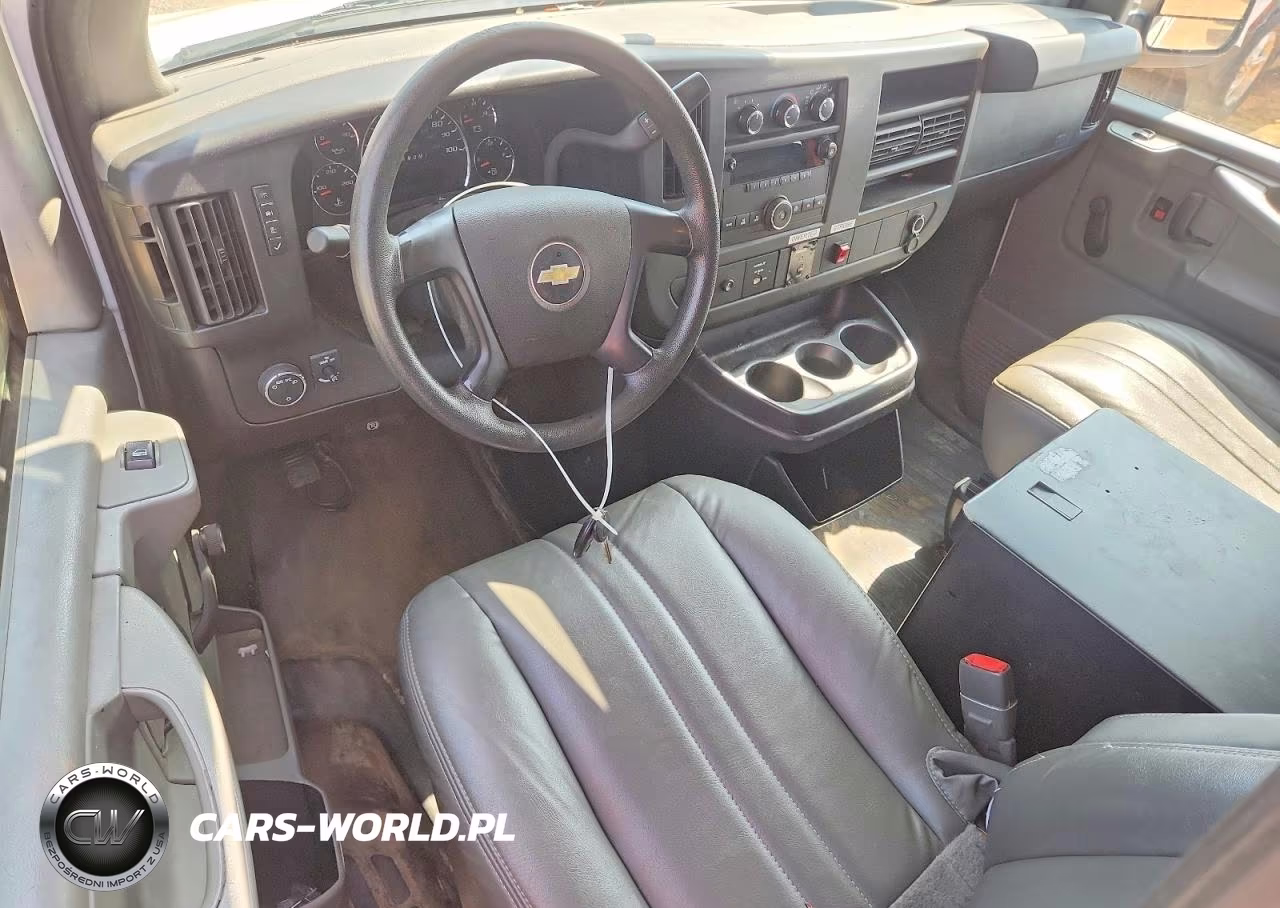 2013 Chev Express G2500 VIN:1GCWGFCA3D1904051 - 8