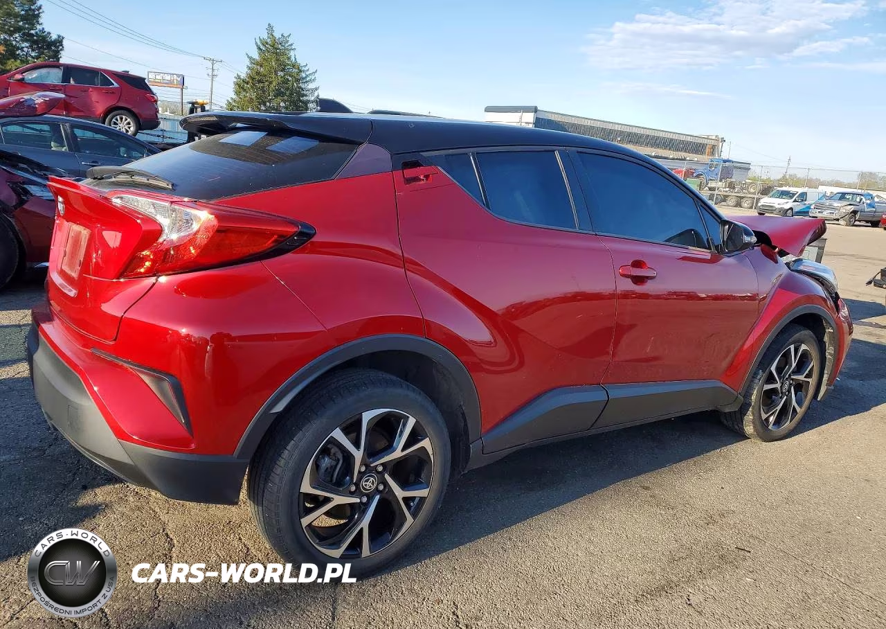 2020 Toyota C-Hr Xle VIN:NMTKHMBX5LR118628 - 3