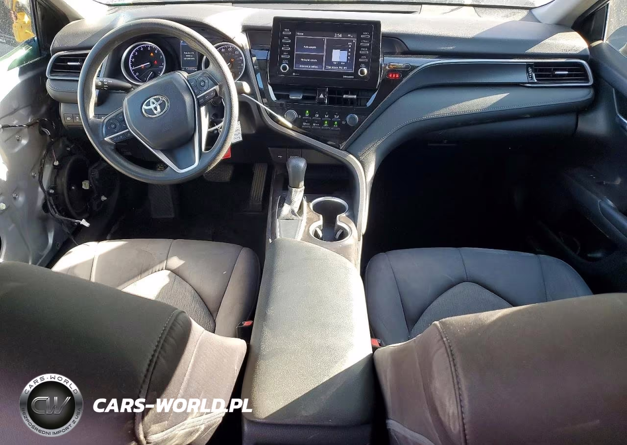 2021 Toyota Camry Le VIN:4T1C11AK4MU558556 - 8