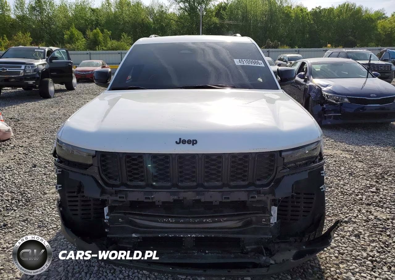2025 Jeep Grand Cherokee Limited VIN:1C4RJGBG8SC287371 - 5