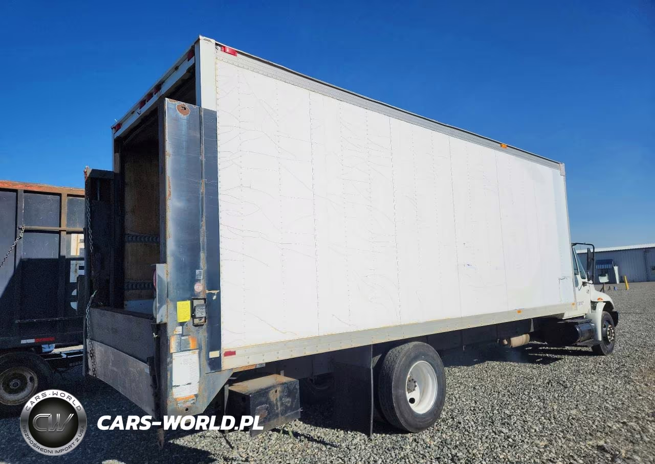 2003 International 4000 4200 VIN:1HTMPAFM03H586401 - 3