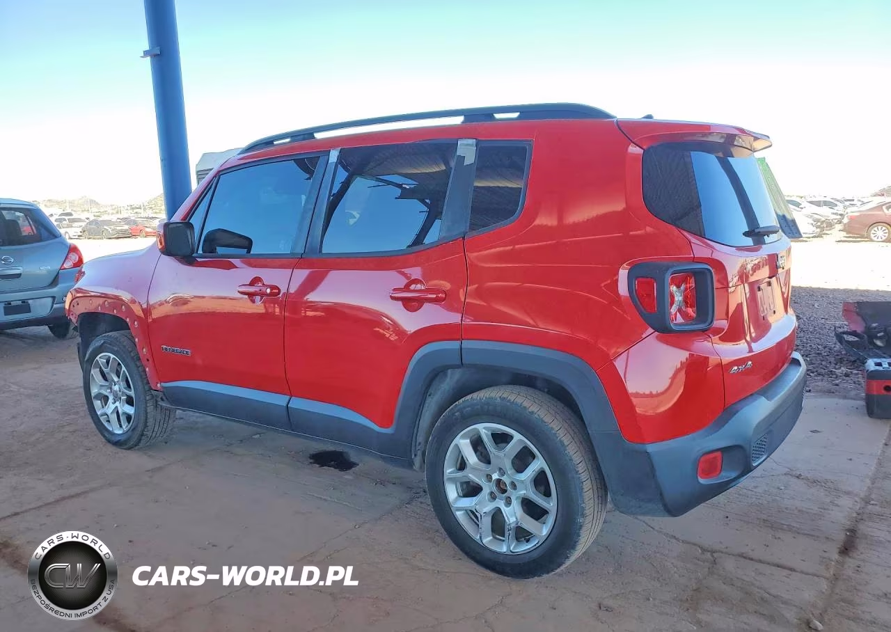 2015 Jeep Renegade Latitude VIN:ZACCJBBTXFPC28135 - 2