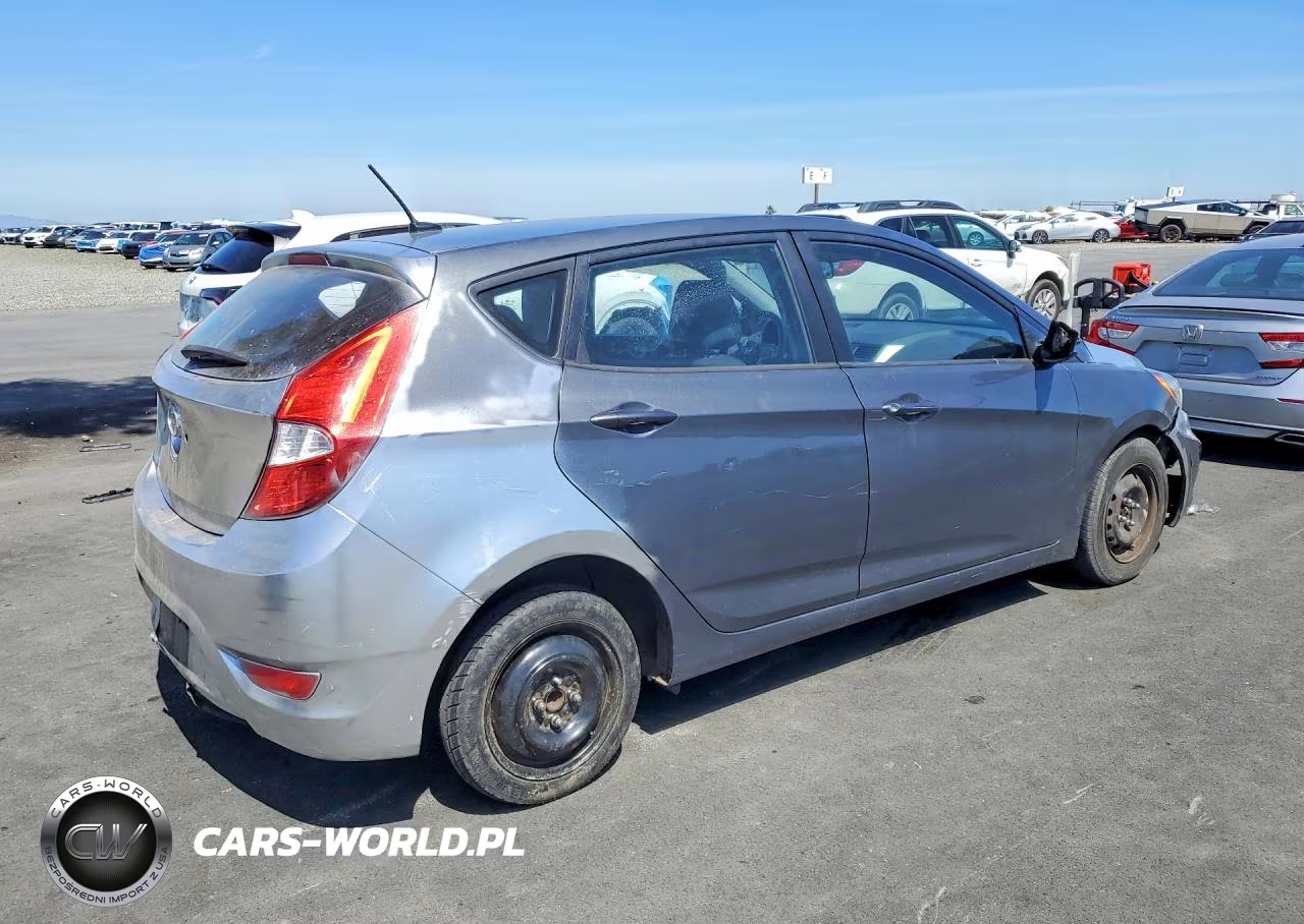 2012 Hyundai Accent Gs VIN:KMHCT5AEXCU005887 - 3