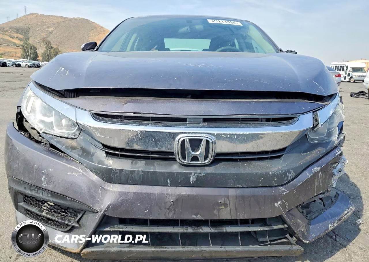2017 Honda Civic Lx VIN:2HGFC2F52HH553693 - 5