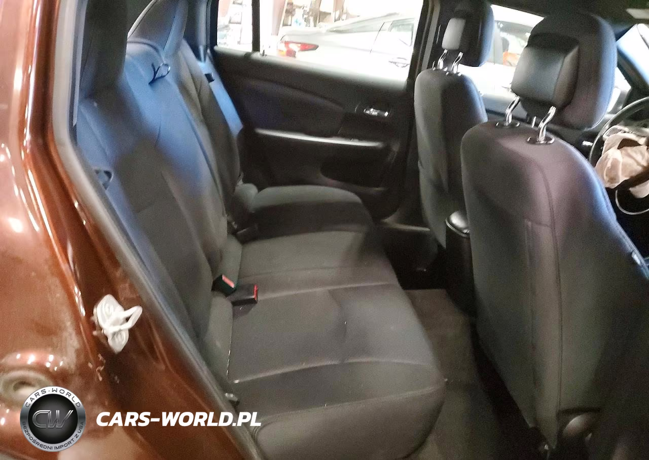 2012 Chrysler 200 Touring VIN:1C3CCBBB3CN278305 - 10