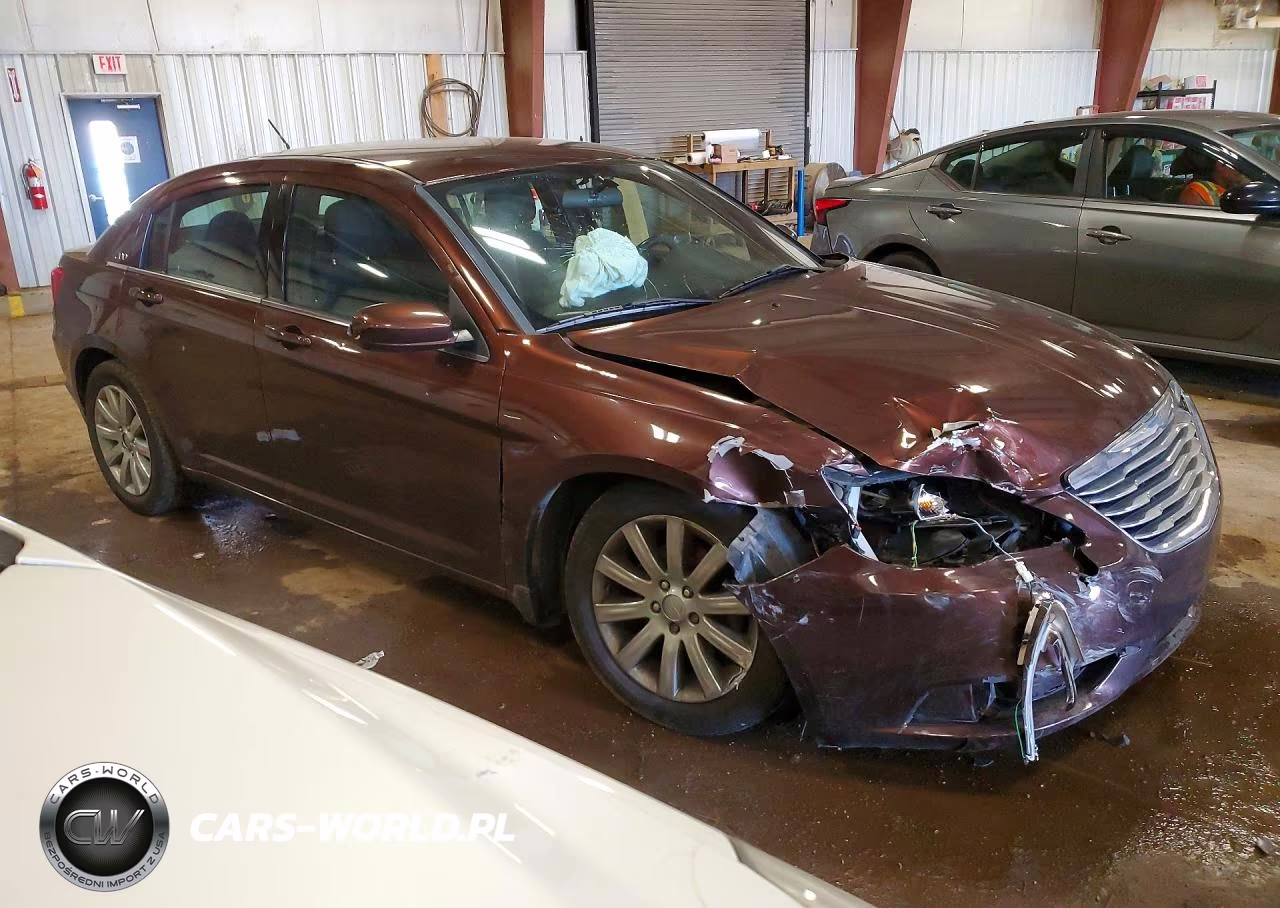 2012 Chrysler 200 Touring VIN:1C3CCBBB3CN278305 - 4