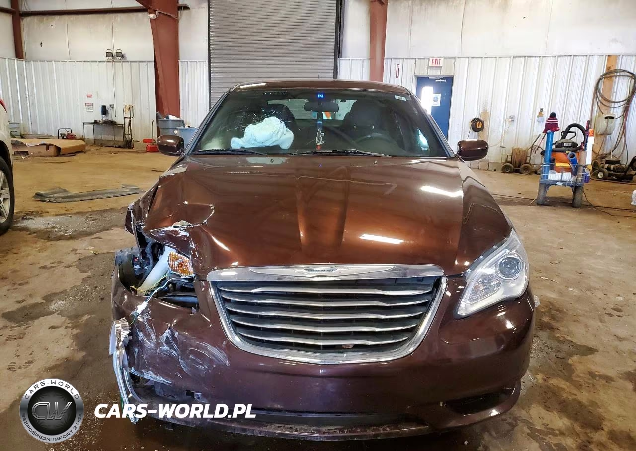 2012 Chrysler 200 Touring VIN:1C3CCBBB3CN278305 - 5
