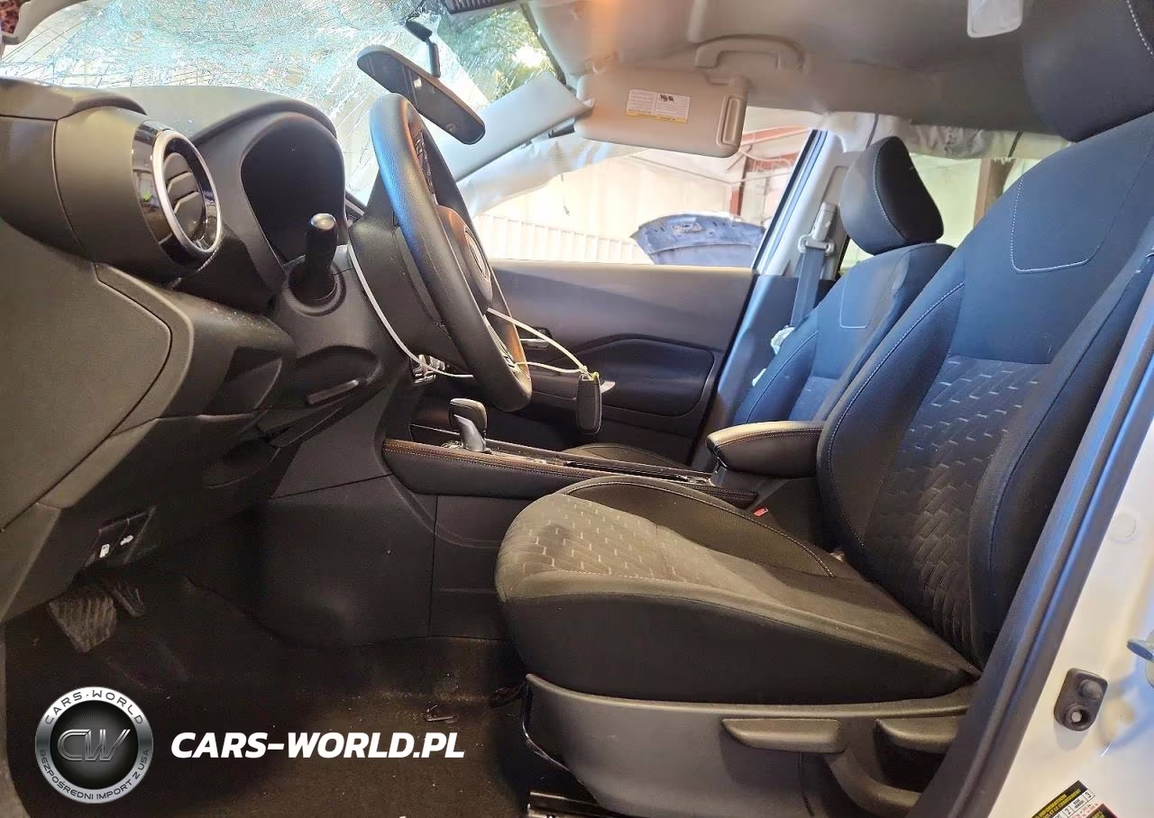 2024 Nissan Kicks Sv VIN:3N1CP5CV1RL560951 - 7