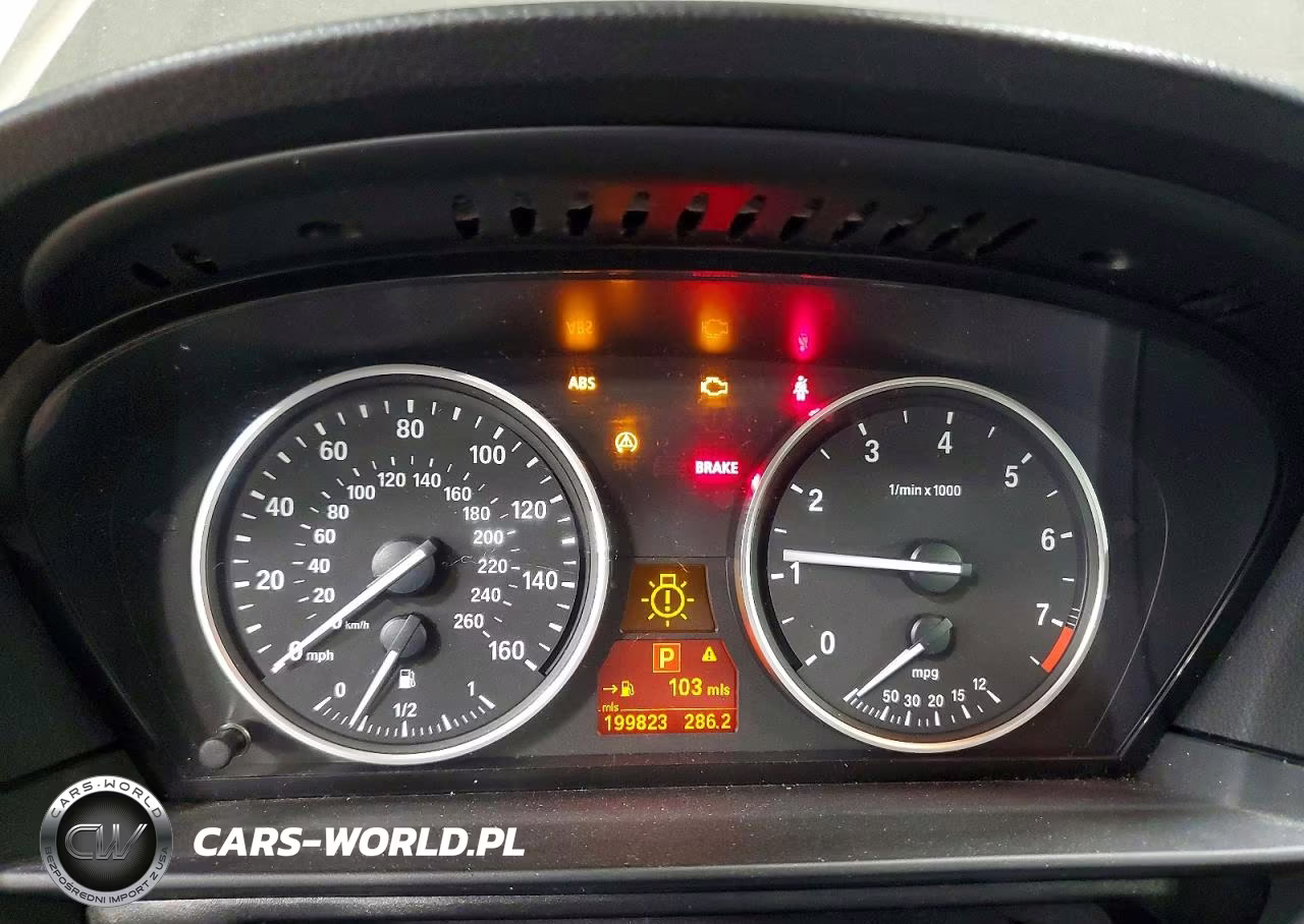 2010 BMW 528 Xi VIN:WBANV1C52AC159619 - 9