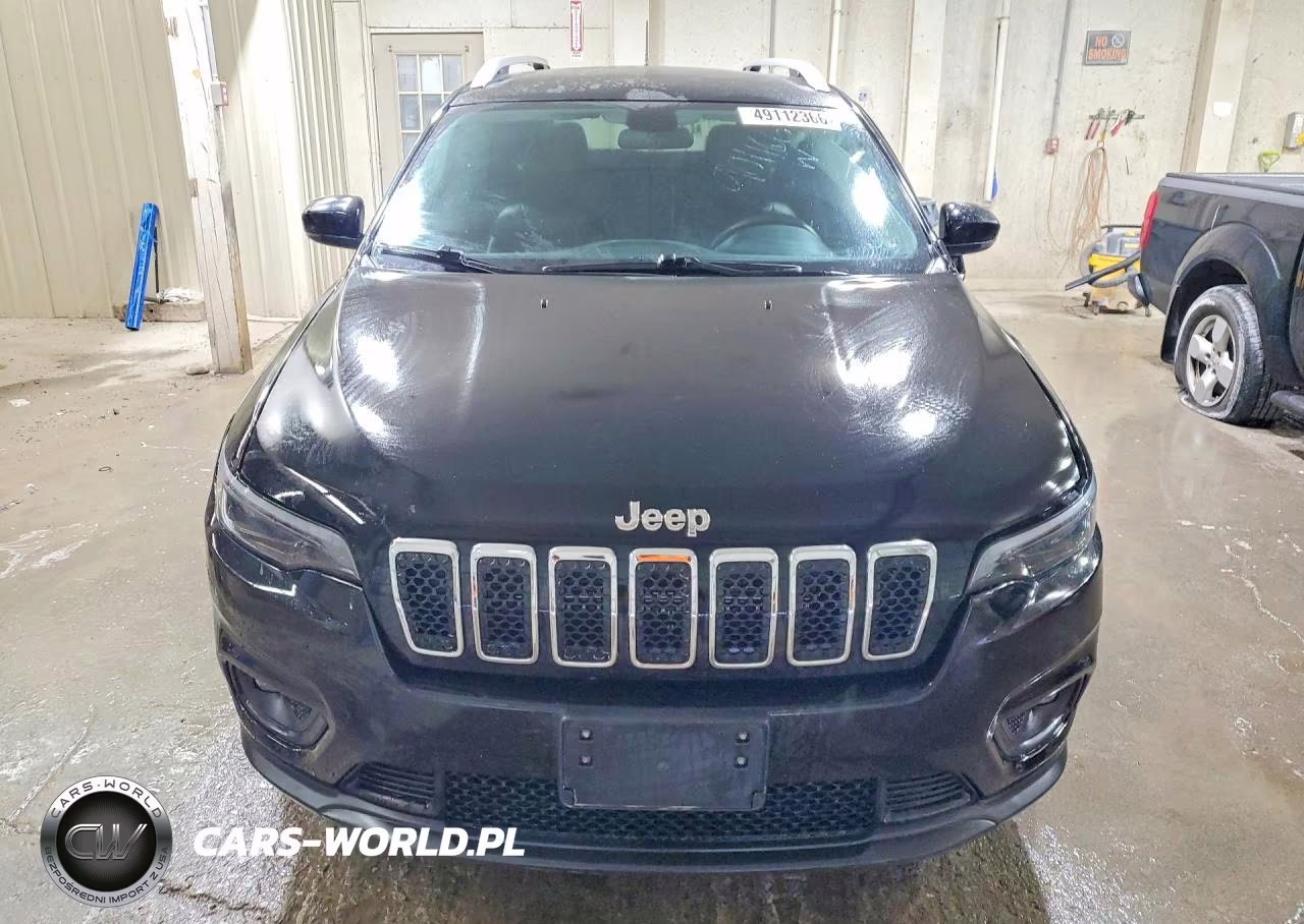 2020 Jeep Cherokee Latitude Plus VIN:1C4PJLLB4LD585981 - 5