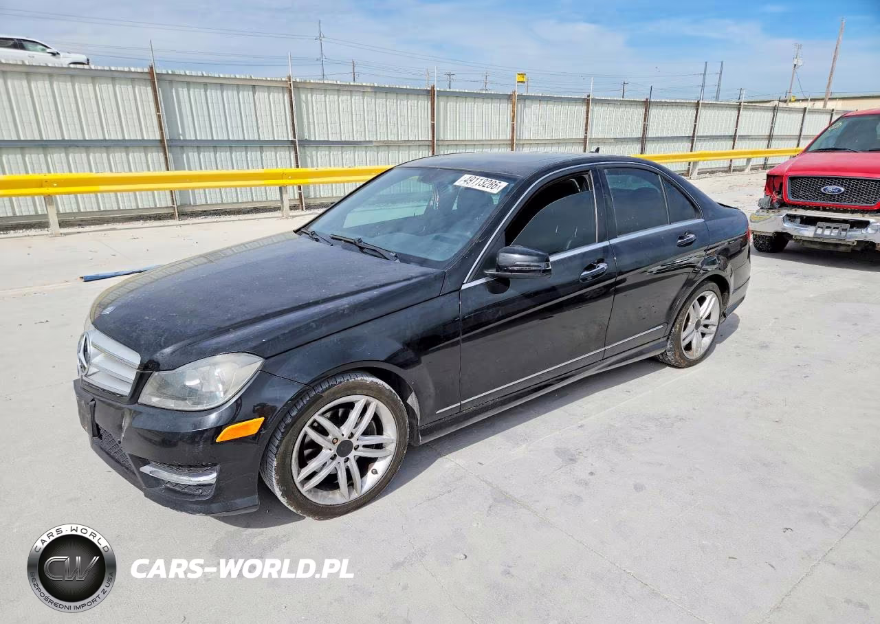 2013 Mercedes-Benz C 250
