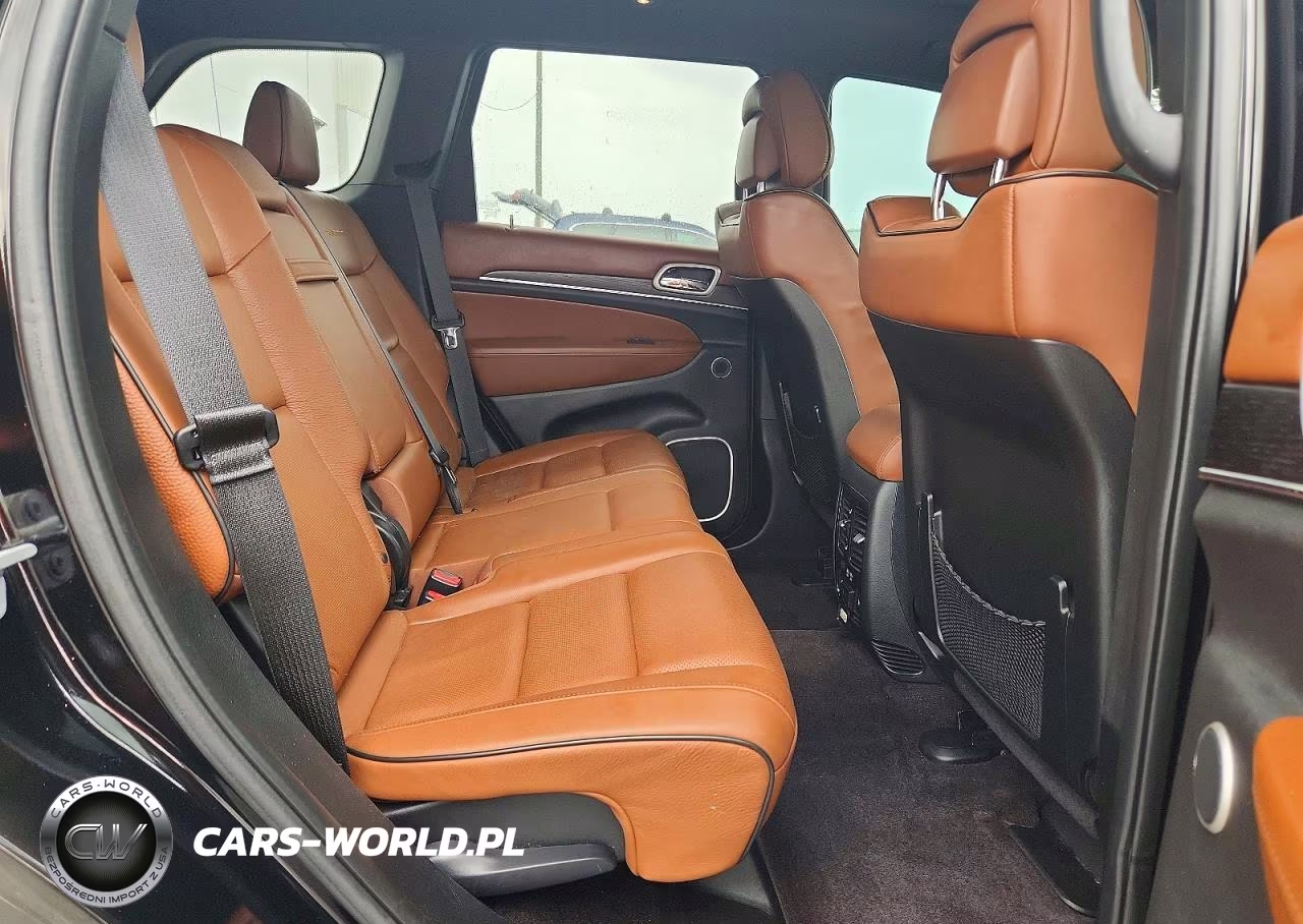 2018 Jeep Grand Cherokee Summit VIN:1C4RJFJT2JC446585 - 11