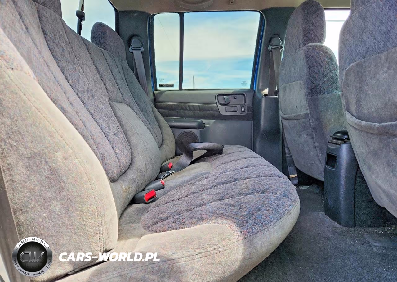 2001 Chevrolet S Truck S10 VIN:1GCDT13W31K197878 - 10