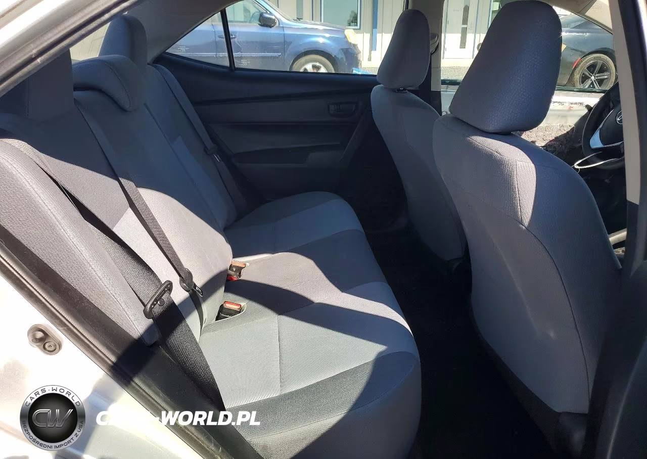 2018 Toyota Corolla L VIN:2T1BURHE7JC966550 - 10