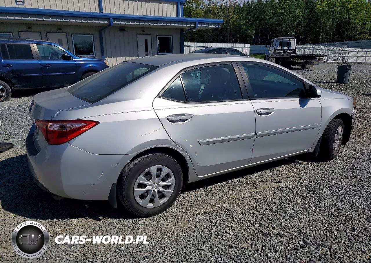 2018 Toyota Corolla L VIN:2T1BURHE7JC966550 - 3