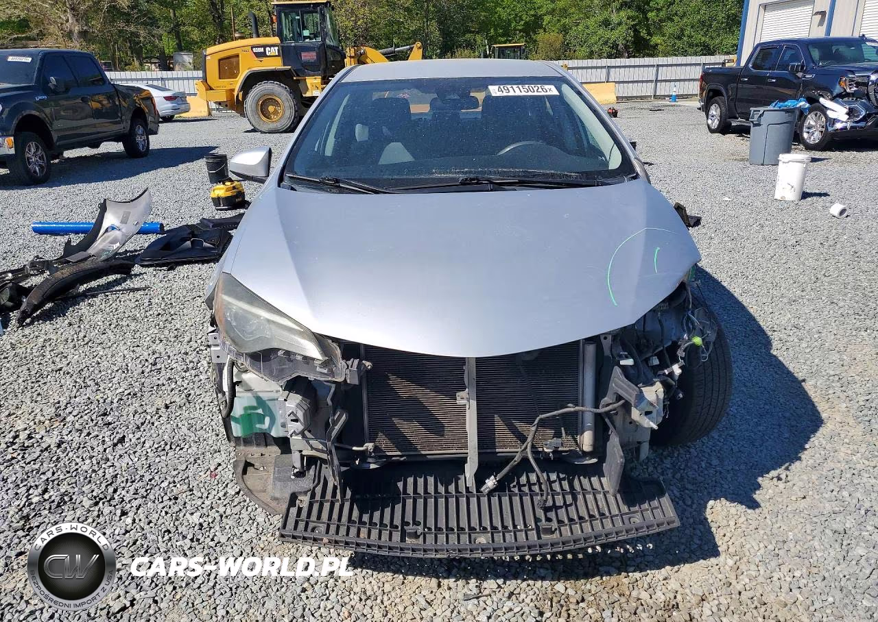 2018 Toyota Corolla L VIN:2T1BURHE7JC966550 - 5