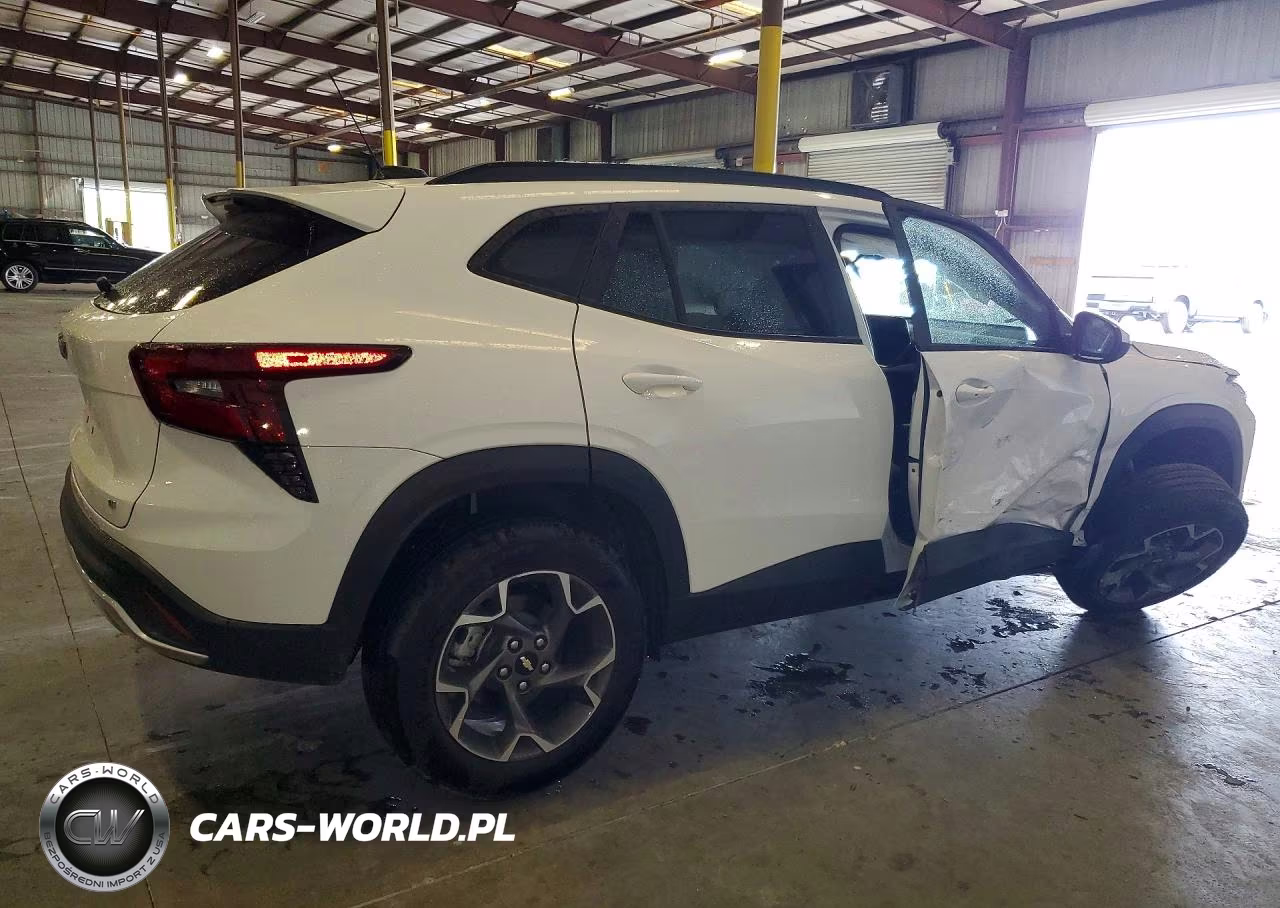 2025 Chevrolet Trax 1Lt VIN:KL77LHEP8SC099434 - 3