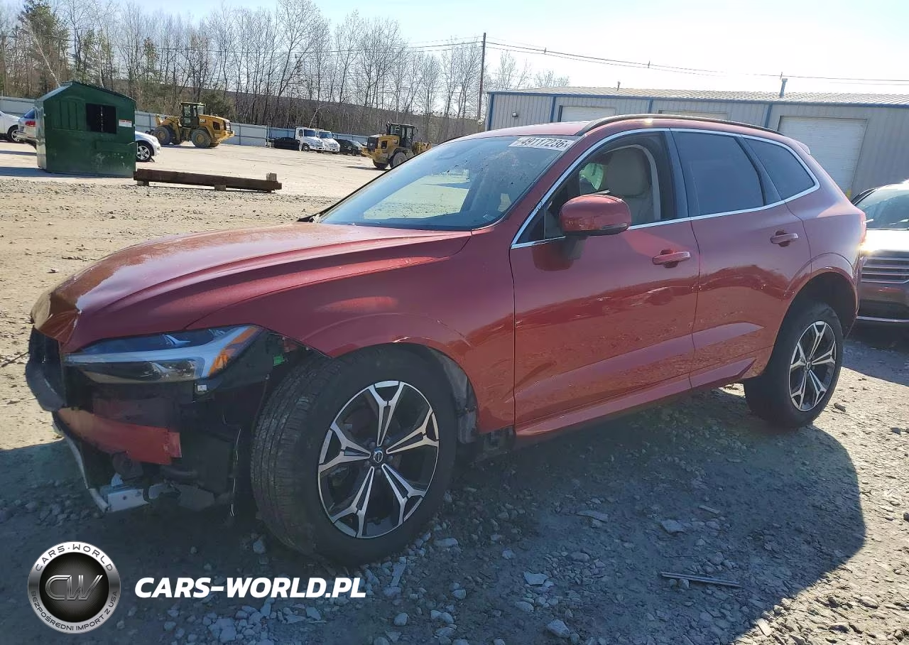 2022 Volvo Xc60 B5 Momentum – zdjęcie 1 z 13