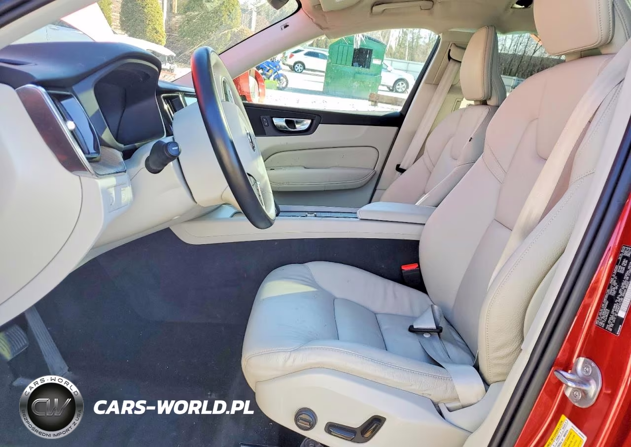 2022 Volvo Xc60 B5 Momentum VIN:YV4L12RK2N1091927 - 7