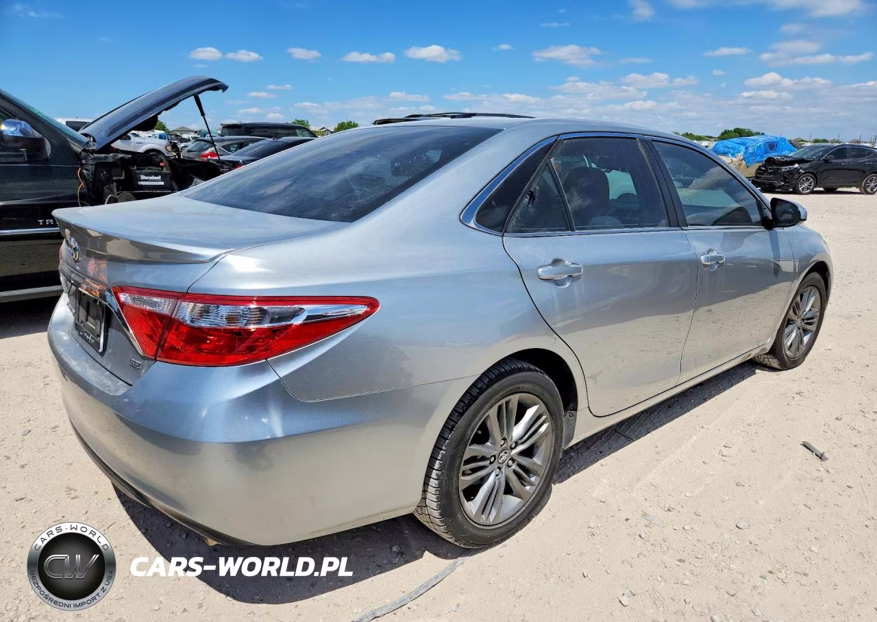 2017 Toyota Camry Se VIN:4T1BF1FK7HU277816 - 3