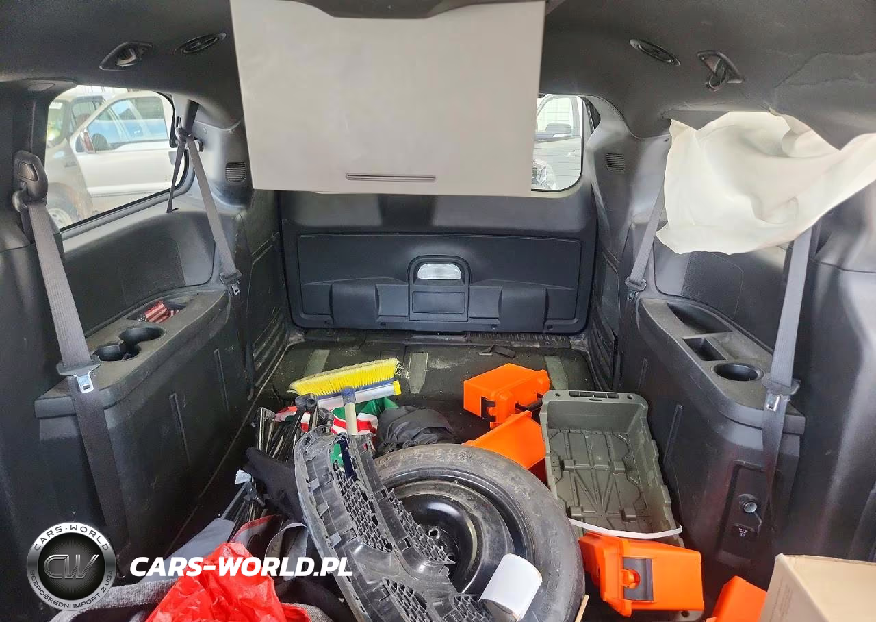 2019 Dodge Grand Caravan Gt VIN:2C4RDGEG0KR660140 - 10