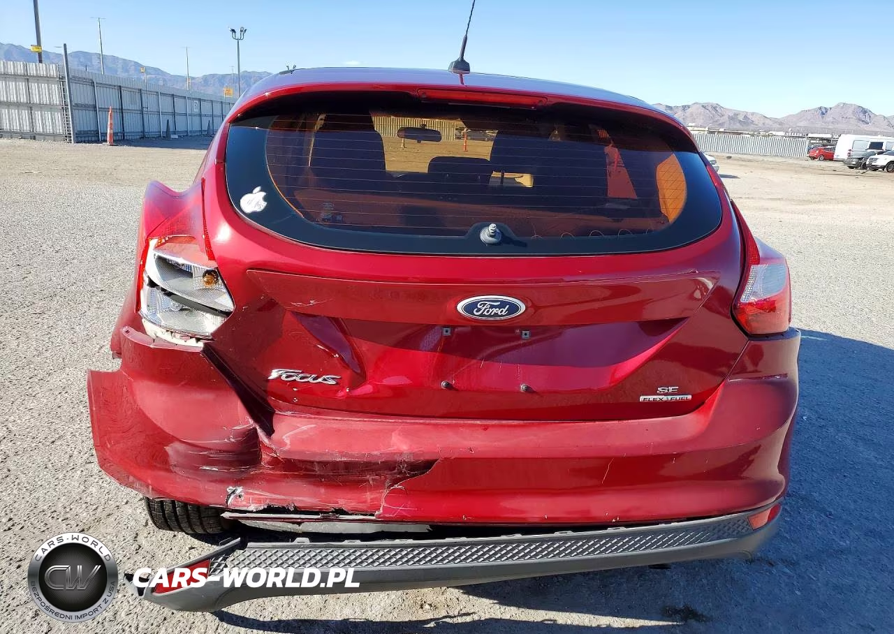 2013 Ford Focus Se VIN:1FADP3K21DL200361 - 6