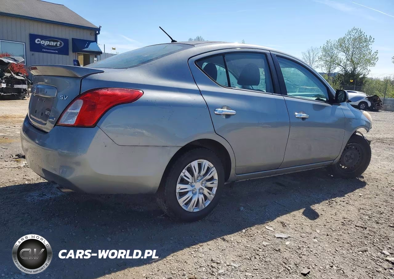 2013 Nissan Versa 1.6 S VIN:3N1CN7AP1DL885145 - 3