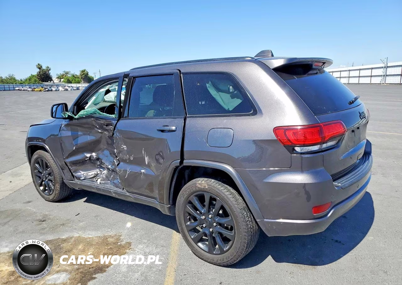2020 Jeep Grand Cherokee Laredo VIN:1C4RJEAG9LC145263 - 2