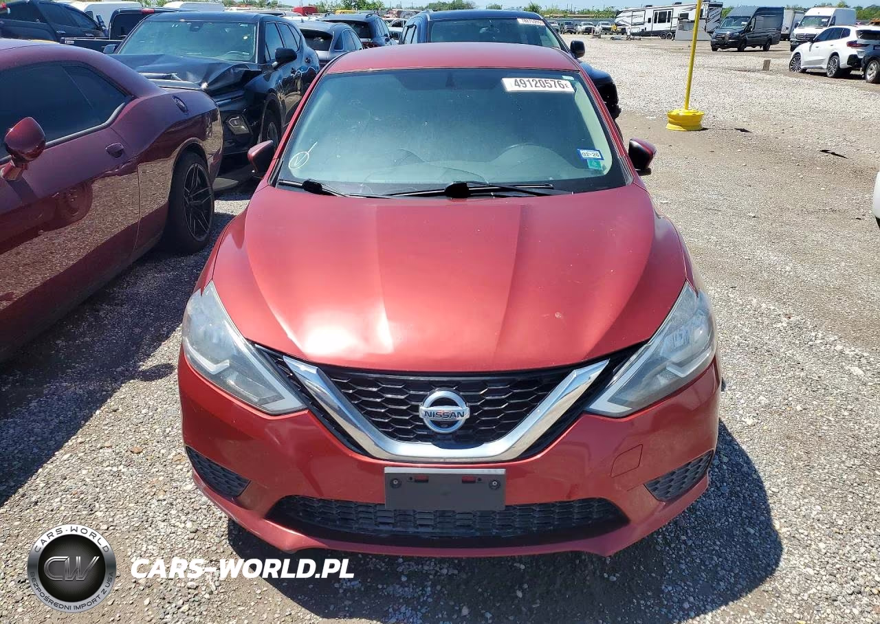 2016 Nissan Sentra S VIN:3N1AB7AP0GL647002 - 5