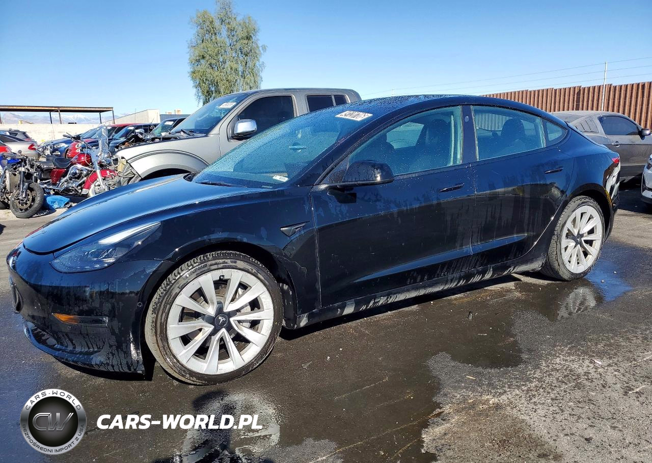 2022 Tesla Model 3