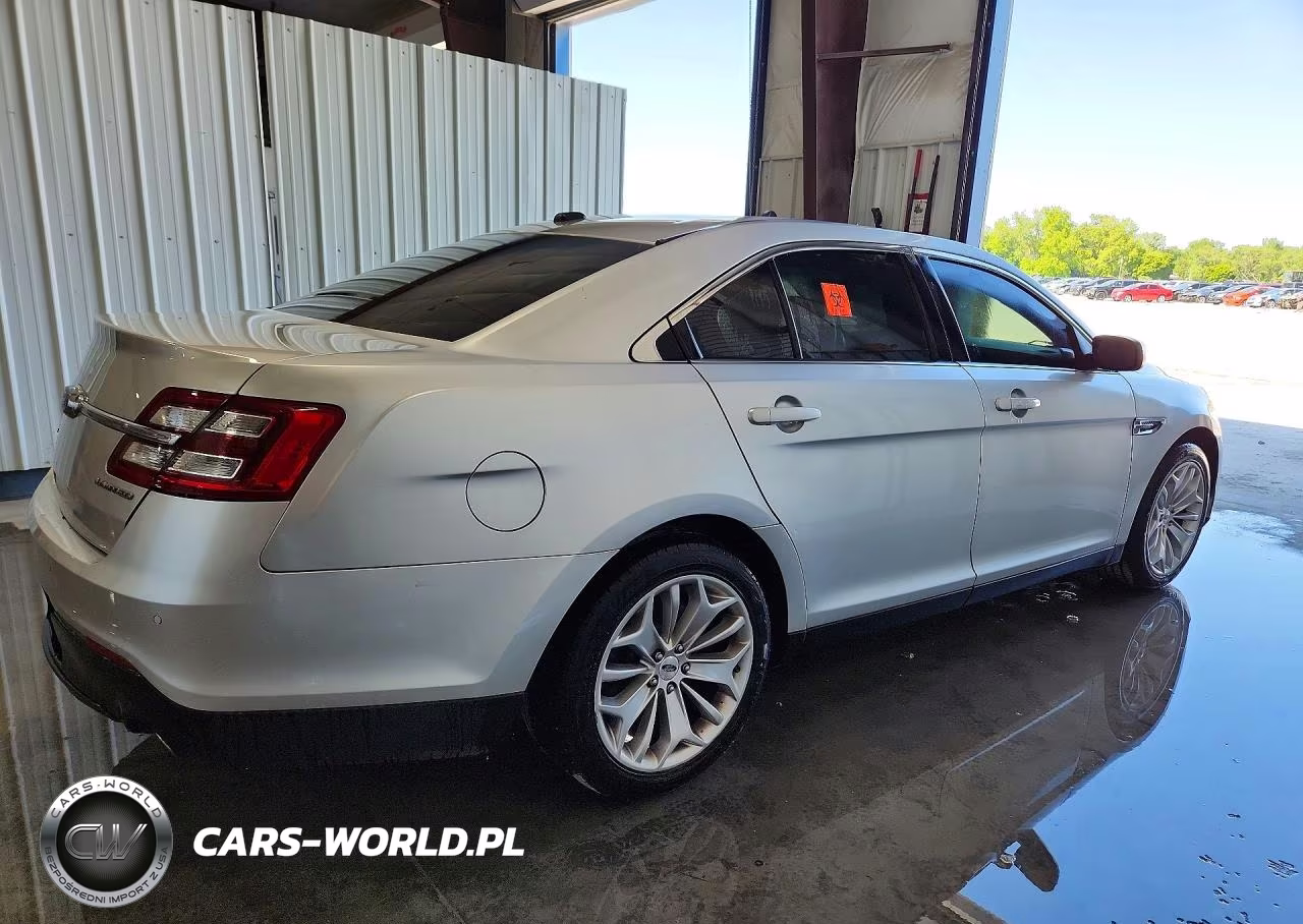 2018 Ford Taurus Limited VIN:1FAHP2F88JG110641 - 3