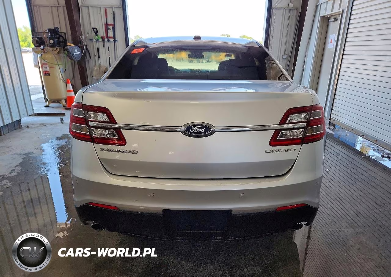 2018 Ford Taurus Limited VIN:1FAHP2F88JG110641 - 6