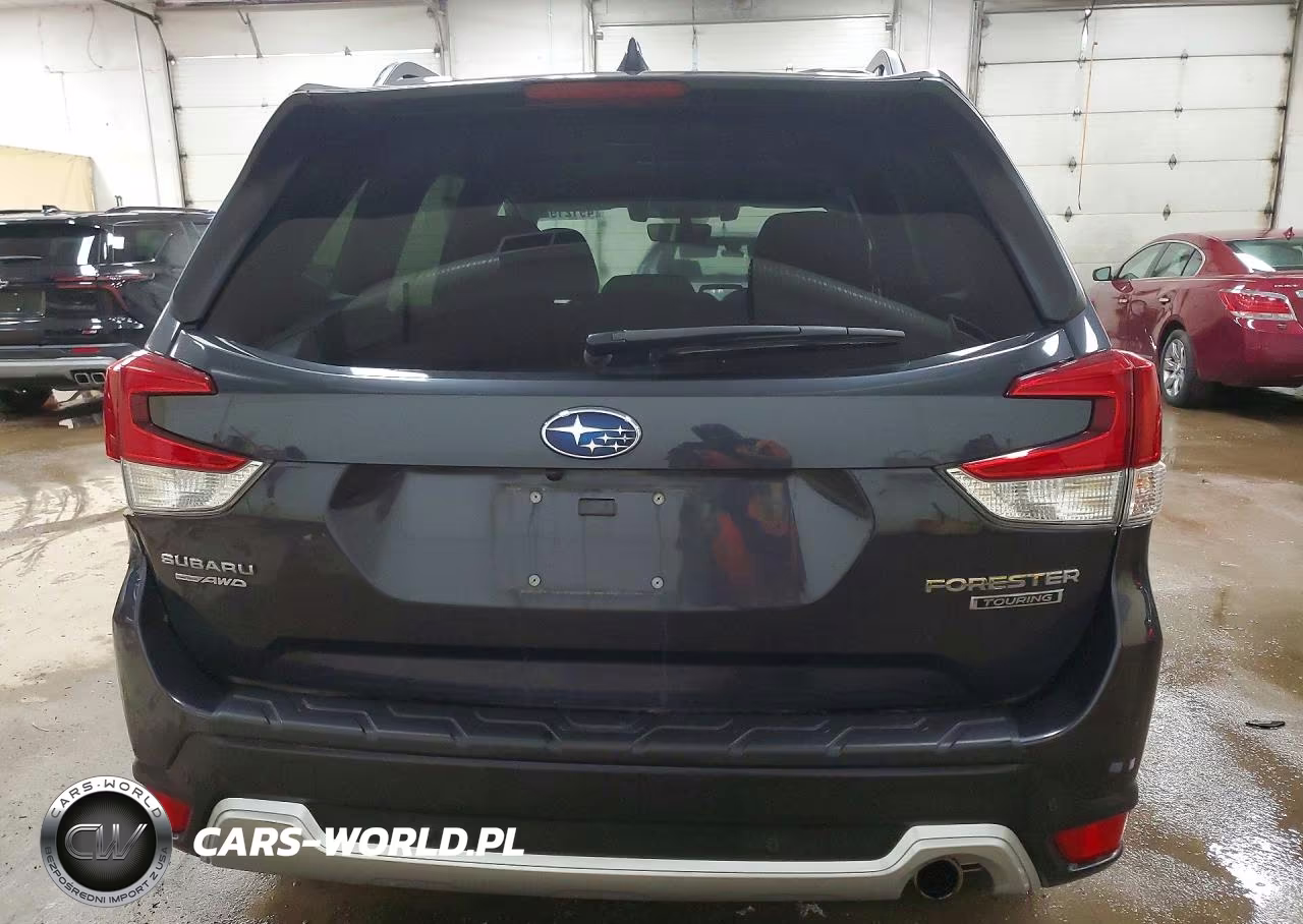 2019 Subaru Forester Touring VIN:JF2SKAWC1KH548041 - 6