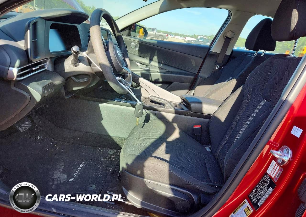 2025 Hyundai Elantra Se VIN:KMHLL4DG7SU001995 - 7