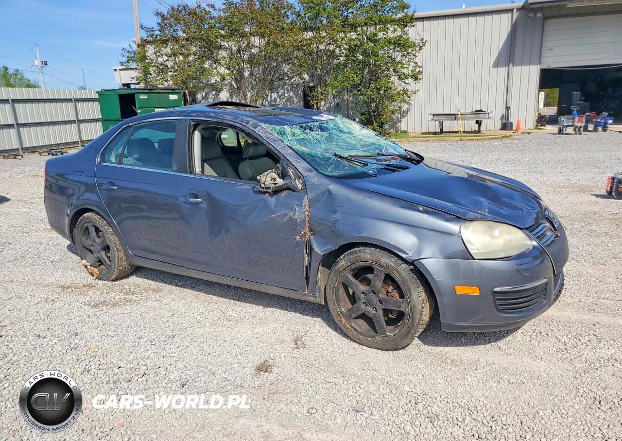 2008 Volkswagen Jetta Se VIN:3VWRM71K98M096320 - 4