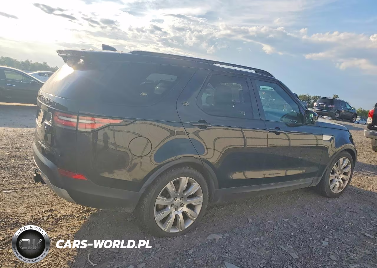 2017 Land Rover Discovery Hse VIN:SALRRBBK3HA035332 - 3