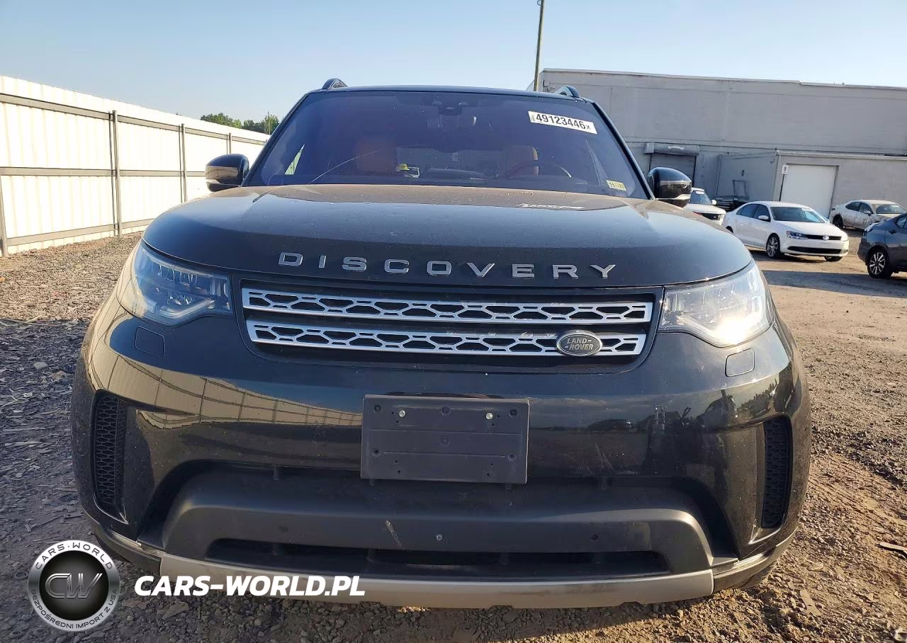 2017 Land Rover Discovery Hse VIN:SALRRBBK3HA035332 - 5