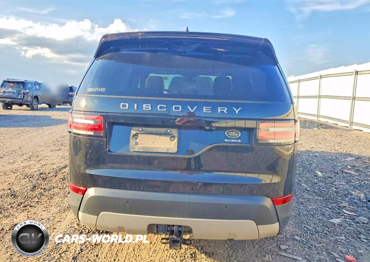 2017 Land Rover Discovery Hse VIN:SALRRBBK3HA035332 - 6