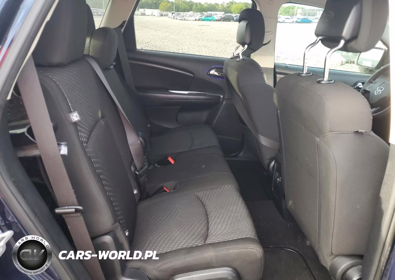 2019 Dodge Journey Se VIN:3C4PDCAB8KT867821 - 11