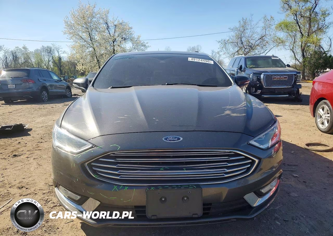 2018 Ford Fusion Titanium VIN:3FA6P0RUXJR276379 - 5