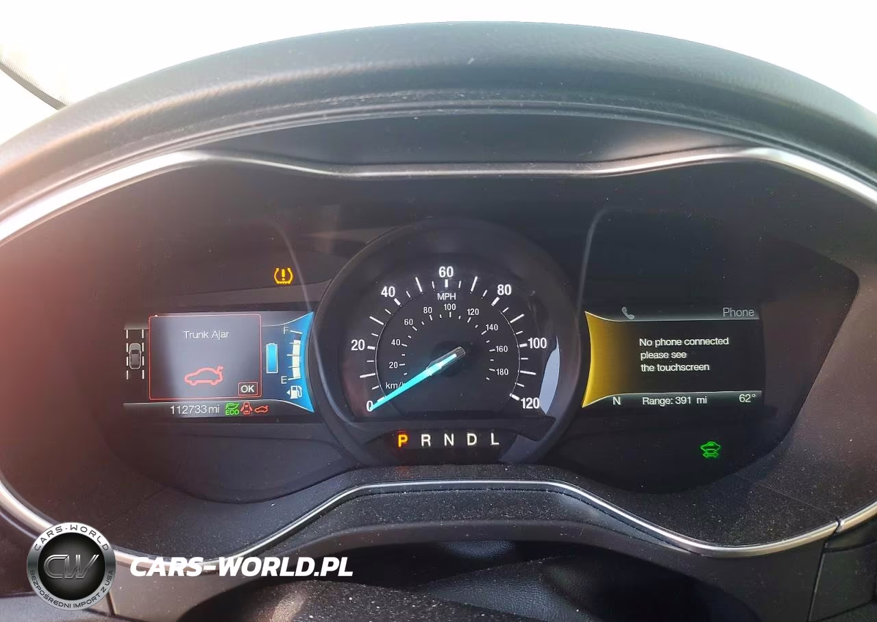2018 Ford Fusion Titanium VIN:3FA6P0RUXJR276379 - 9