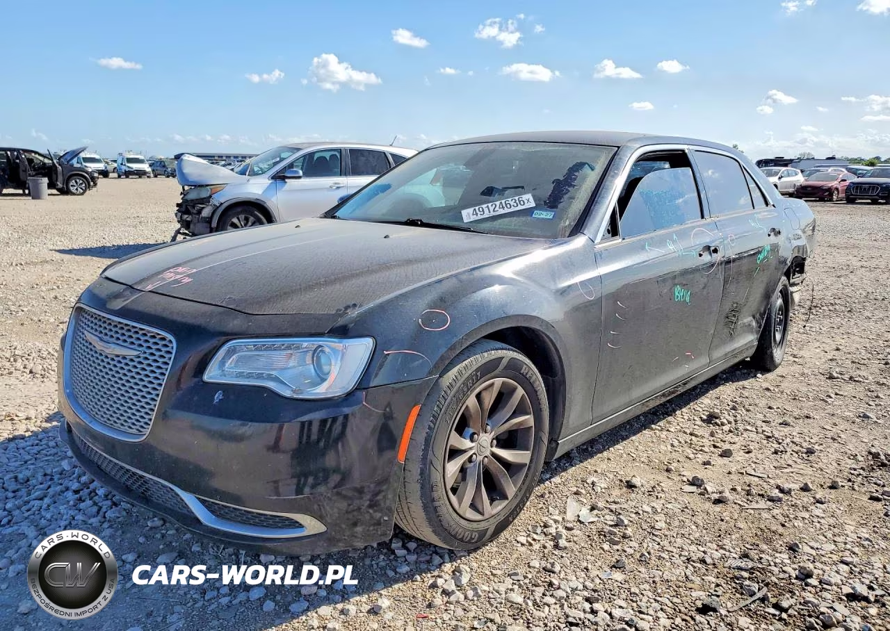 2018 Chrysler 300 Touring