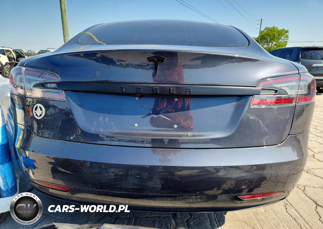 2017 Tesla Model S VIN:5YJSA1E21HF221402 - 6