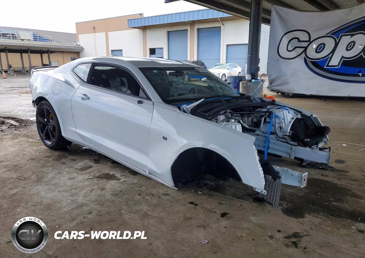 2018 Chevrolet Camaro Ss VIN:1G1FE1R74J0113378 - 4
